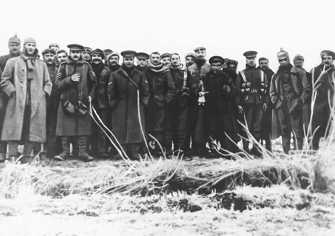 The Day the Guns Fell Silent – Christmas Truce 1914