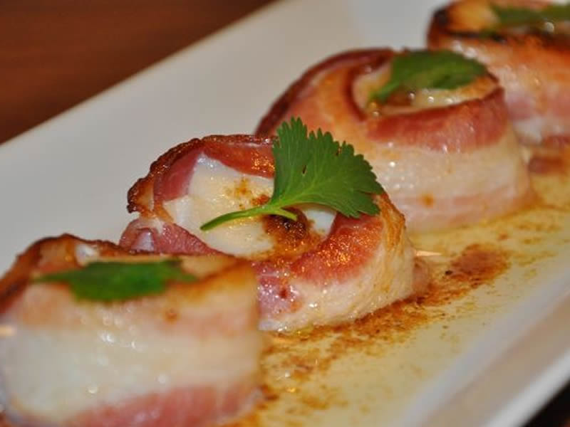 Gourmet Guernsey – Seared Scallops and Bacon