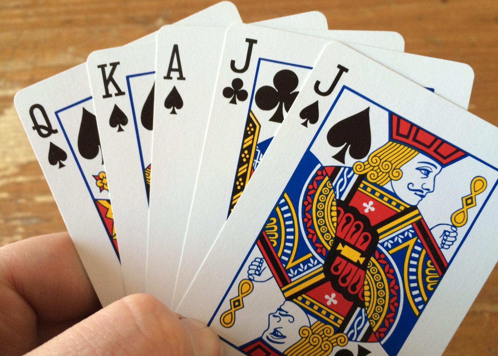 Euchre – Guernsey’s Card Game