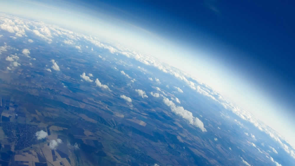 What Will Happens to the Earth if the Ozone Layer Keeps Ripping?